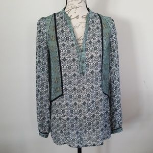 Forever 21 floral green long sleeve chiffon top